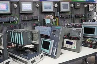 Kodėl „Siemens S7-400H“ yra perteklinis valdiklis kritinėms pramonės reikmėms?